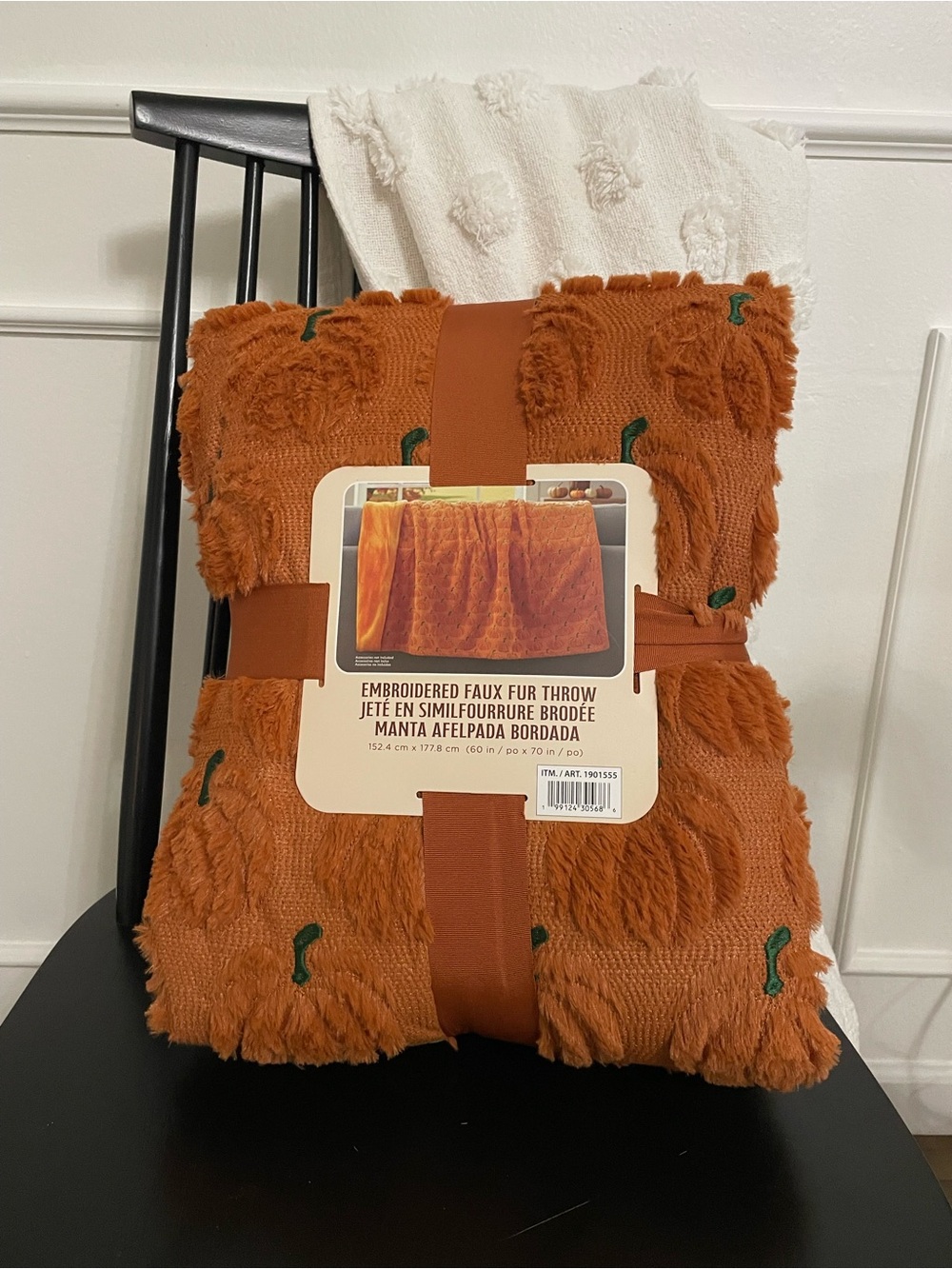 Costco Pumpkin Blanket Embroidered Faux Fur Throw Halloween